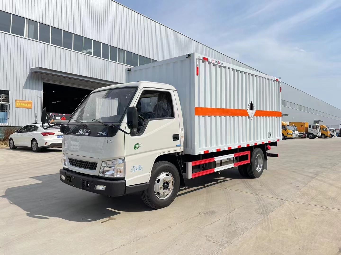 江铃蓝牌9类杂项车